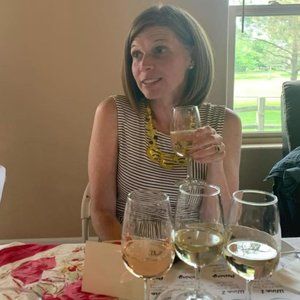 Meet your Posher, Dara